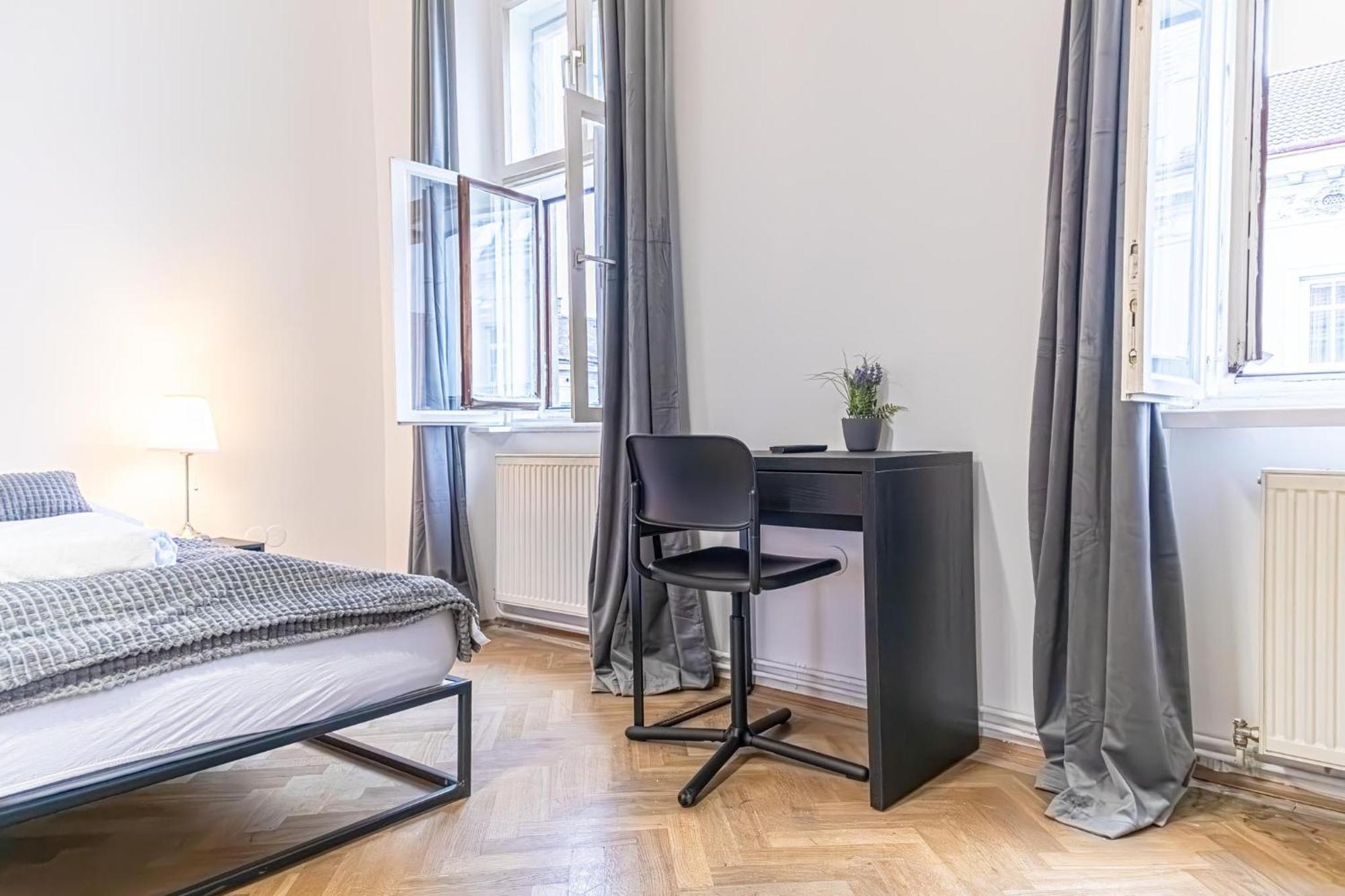 Spacious 2Br Apt -Near Wiener Stadthalle Burggassewiener Well Located Exteriér fotografie